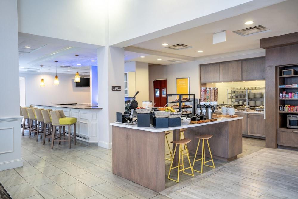 Hilton Garden Inn Richmond Airport Sandston Exterior photo