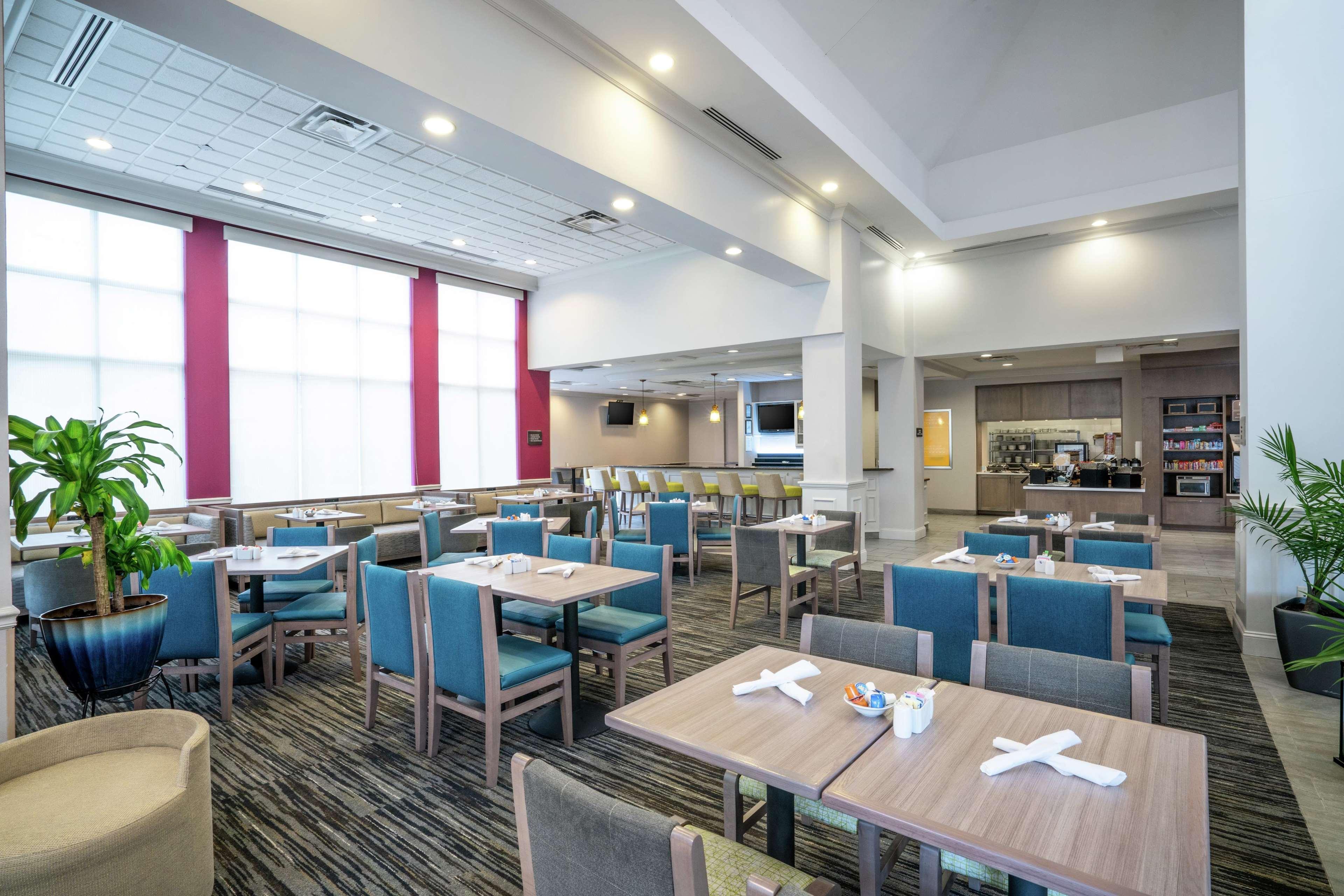 Hilton Garden Inn Richmond Airport Sandston Exterior photo